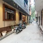 Homlee-Vintage 2Bhk Apt Near Central Delhi